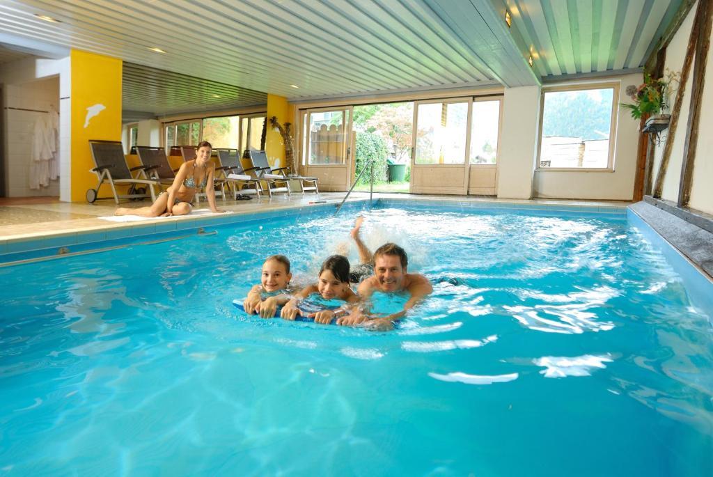 Familien- Und Vitalhotel Muehlpointhof Lofer Exteriör bild